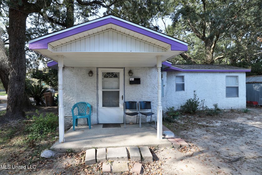 Welcome home to beautiful Biloxi near the Back Bay! Situated on - photo 17