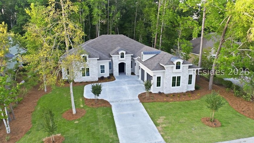 Brand New Home with Wooded and Marsh View!!! Rare opportunity to - photo 3