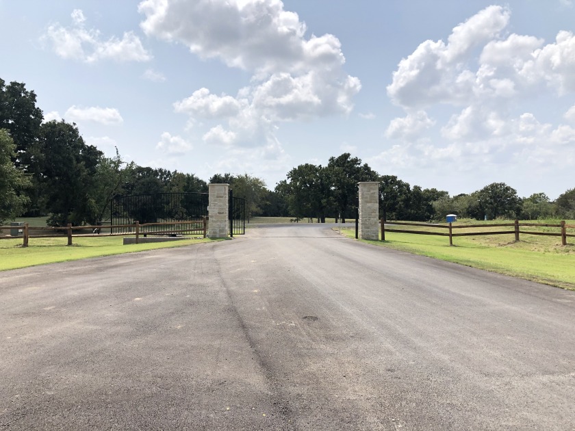 1.16 Acre Lot on Waterfront Peninsula on RC Lake! - photo 39