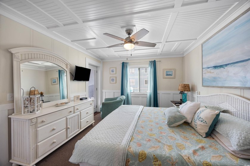 Charming, fully furnished, ocean view condo on Garden City Beach - photo 12