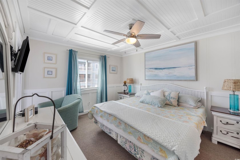 Charming, fully furnished, ocean view condo on Garden City Beach - photo 13