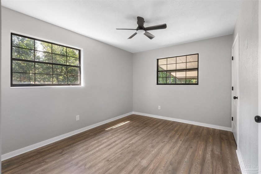 Whether you're purchasing your first home, downsizing, or simply - photo 28