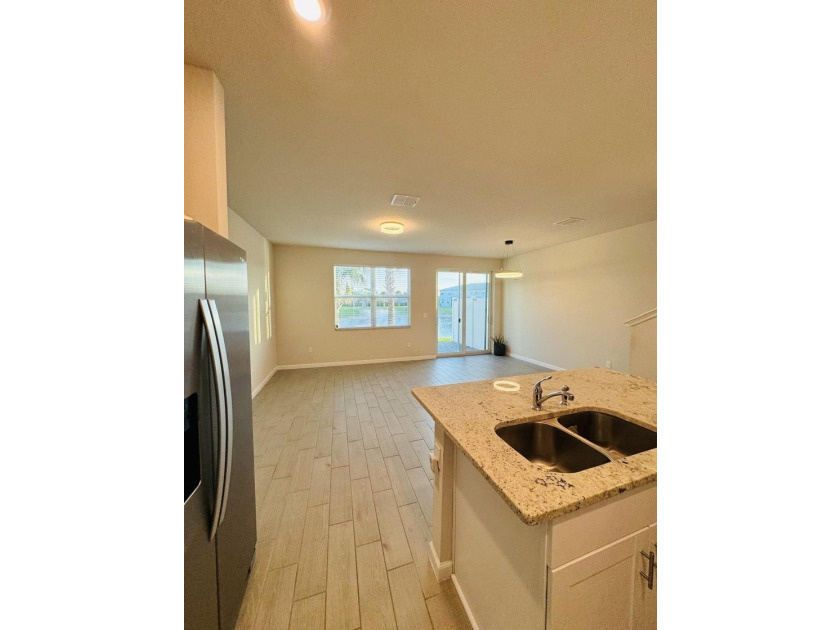 Short Sale - Subject to Lender Approval. Built in 2022, this - photo 10
