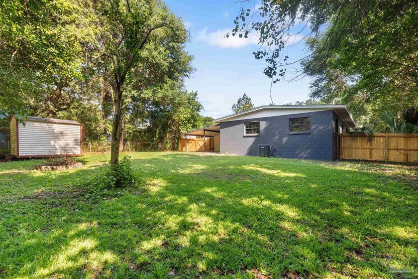 Whether you're purchasing your first home, downsizing, or simply - photo 32
