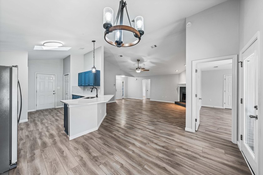 ASSUMABLE VA LOAN 5.125% Charming Move-In-Ready Gem in Mack - photo 12