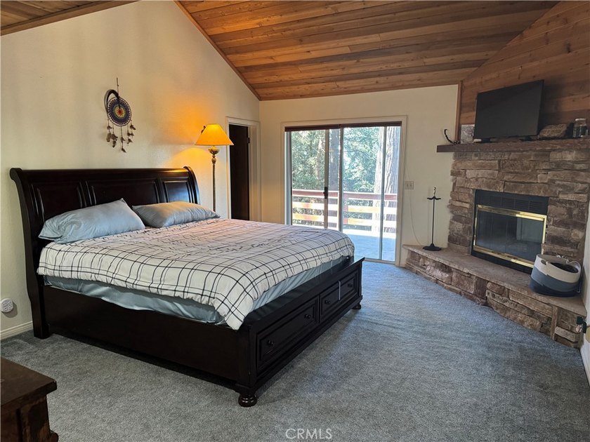 Welcome to Cedarpines Park!! This can be your full time home or - photo 22