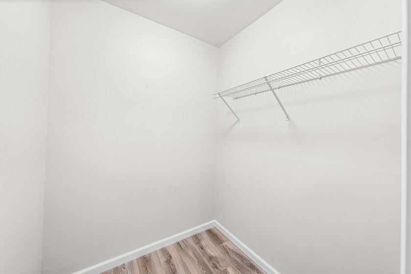 ASSUMABLE VA LOAN 5.125% Charming Move-In-Ready Gem in Mack - photo 27