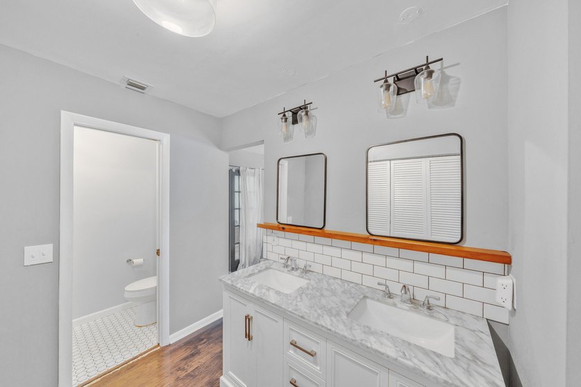 East Boca Villa Now Available for Sale or Lease! Discover the - photo 8