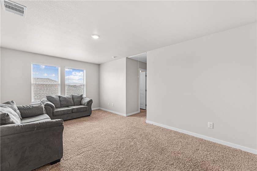 Welcome to 3418 Tanzanite Drive, a nearly new 2025 D.R. Horton - photo 14