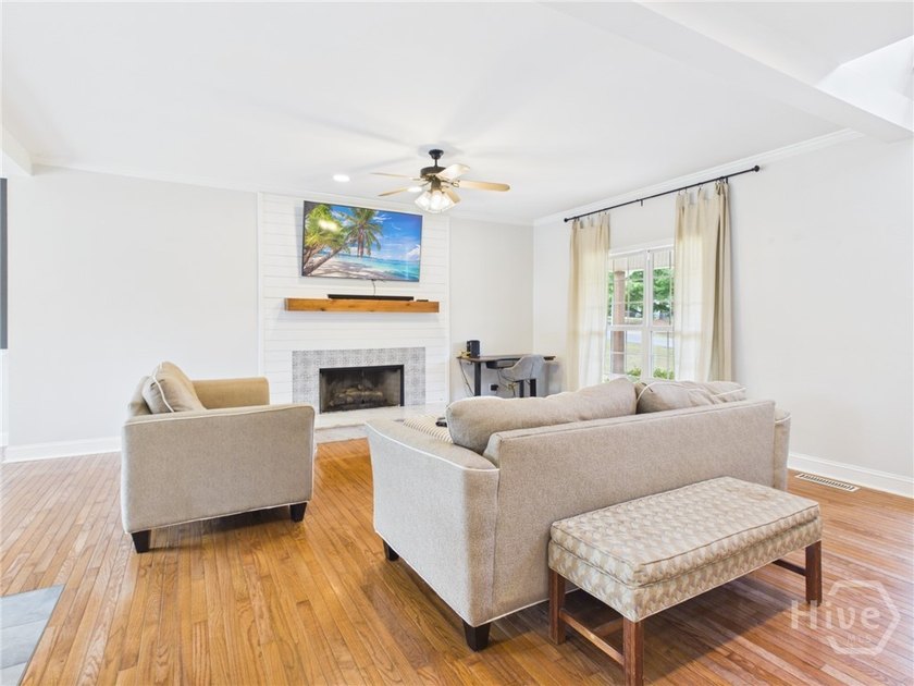 Welcome to 1140 Calls Creek Circle, a well-located two-story - photo 4