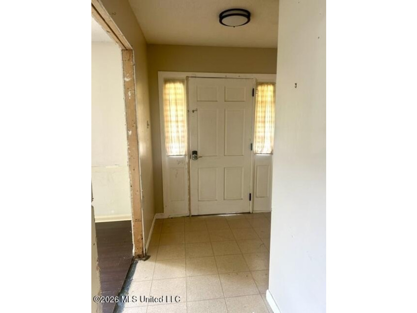This Gulfport Home Located In Northwood Hills Is Priced To Sell - photo 6