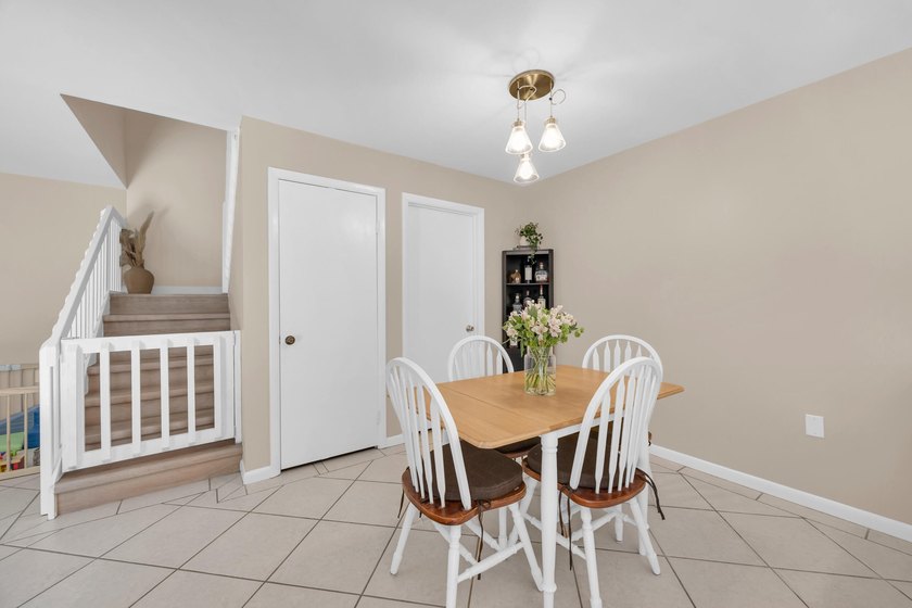 Welcome to this updated townhome in Village of Sandalwood Lakes - photo 7