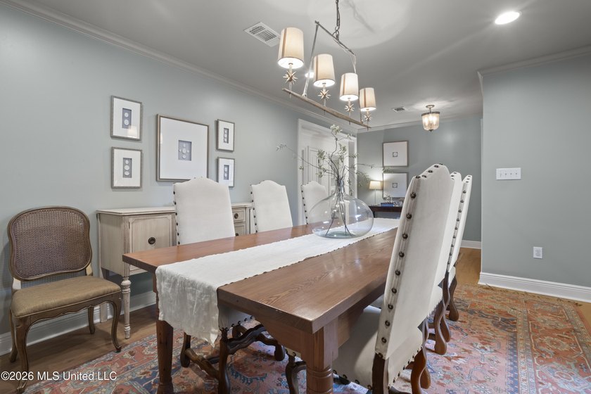 Nestled in one of Gulfport's most desirable family-friendly - photo 9