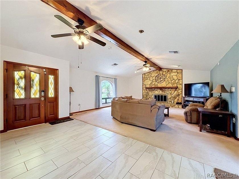 Welcome to this beautifully maintained, large 2 bedroom, 2 bath - photo 8