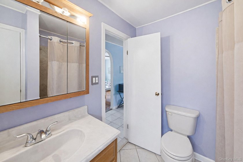Charming two-story Cape featuring two bedrooms on the second - photo 11