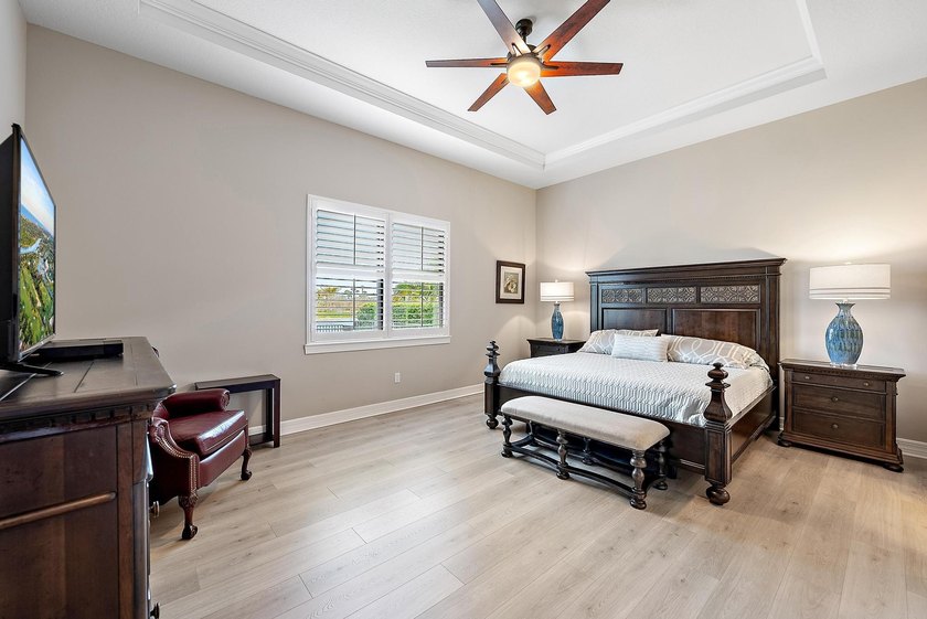 Sitting on the BEST location in the gorgeous, gated community in - photo 18