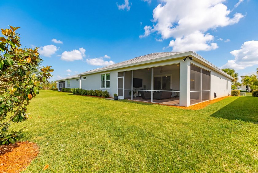 WOW!!! Like new 2022 smart energy-efficient home in Heron - photo 42