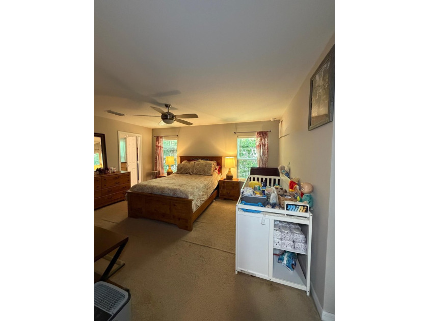 Welcome to this charming 3-bedroom, 2-bathroom home located in - photo 10