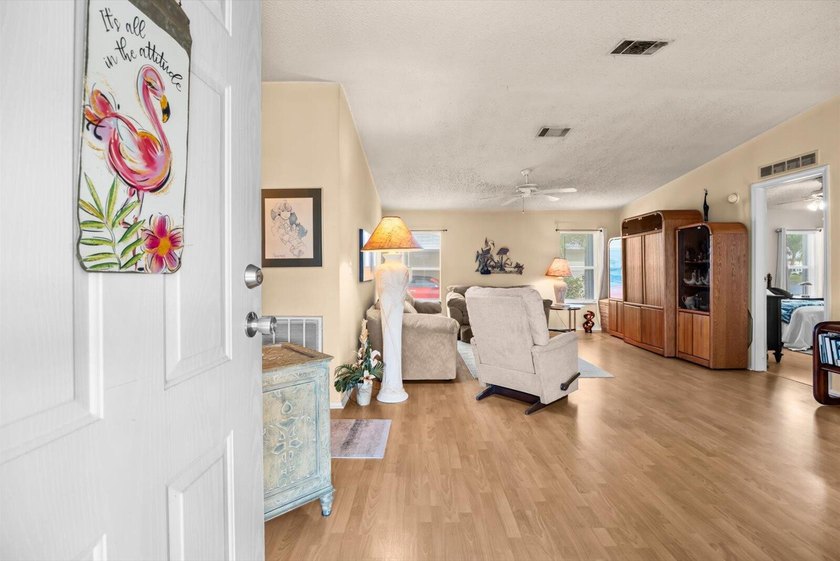 Enjoy lakeside living in this 3-bedroom, 2-bath home located in - photo 4
