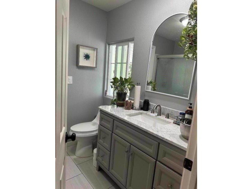 Welcome to the beautiful 1,446 sqft 3 bedroom, 2 bathroom mobile - photo 4