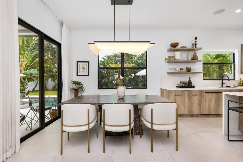 Built in 2022 and perfectly positioned in Boca Villas, this - photo 5