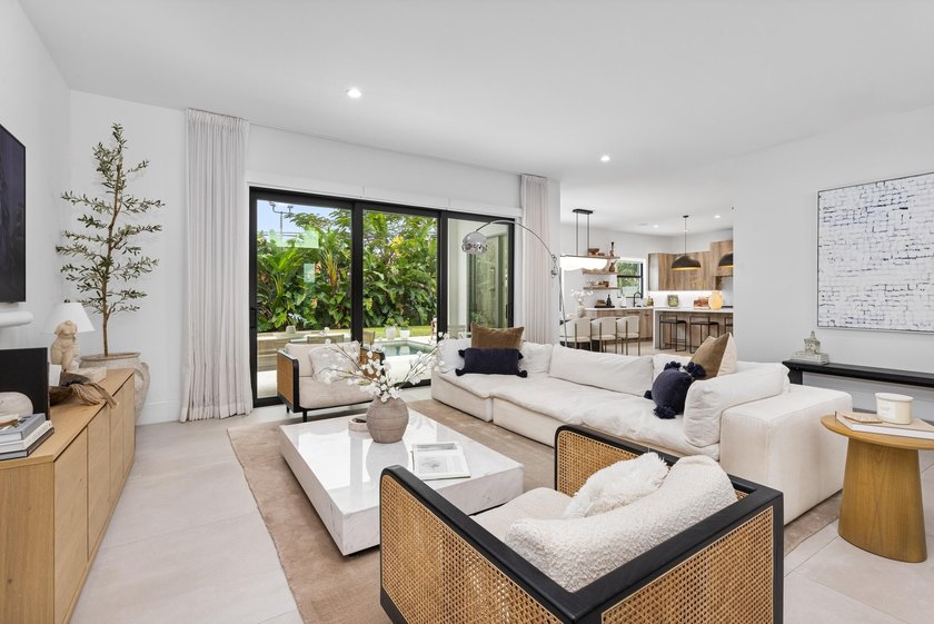 Built in 2022 and perfectly positioned in Boca Villas, this - photo 7