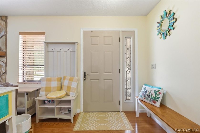 Spacious and beautifully updated pool home offering over 2,400 - photo 8