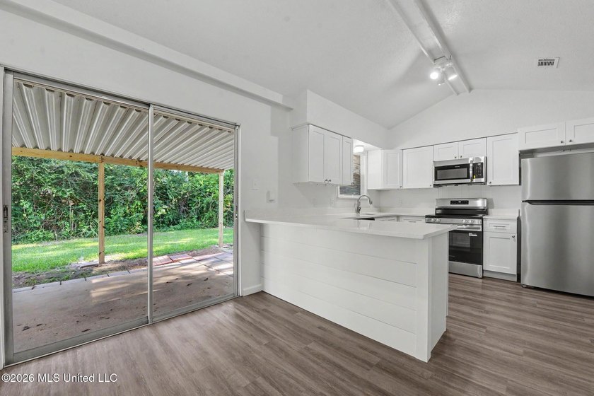 Move right into this beautifully renovated home in the desirable - photo 9