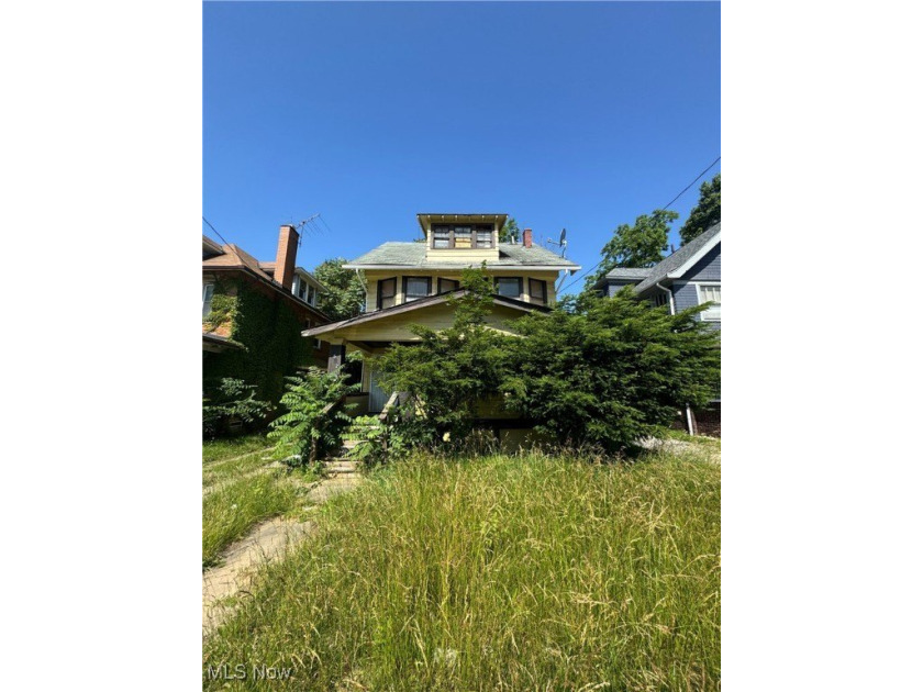 Investment Opportunity - 4 Bed, 1 Bath Fix &amp; Flip or Rental - photo 2