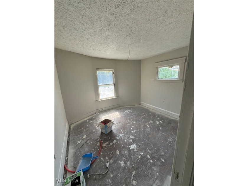 Investment Opportunity - 4 Bed, 1 Bath Fix &amp; Flip or Rental - photo 9