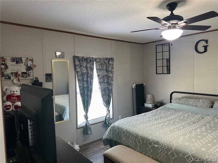 Check out this WELL-MAINTAINED and MOVE-IN READY 2021 3/2 only a - photo 9