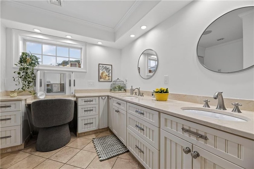 Perfectly positioned just a short distance from pristine - photo 17