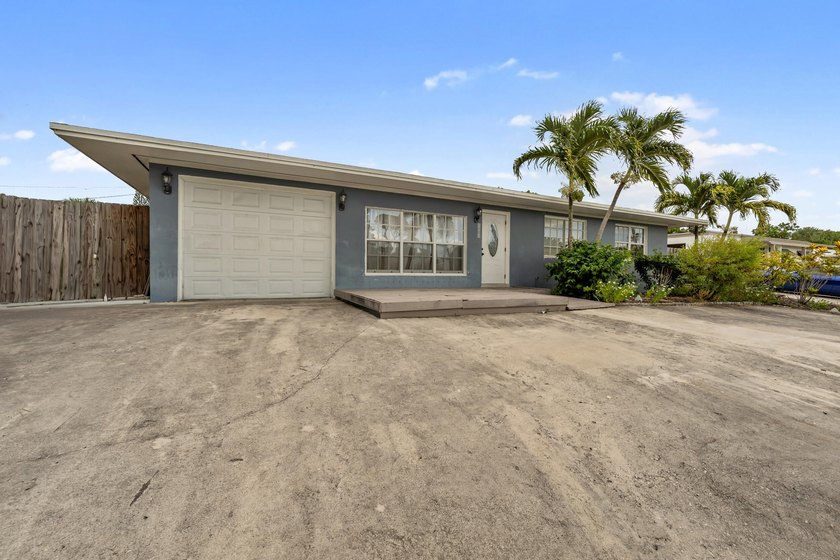 Welcome to your dream home near beautiful Lake Osborne! This - photo 25