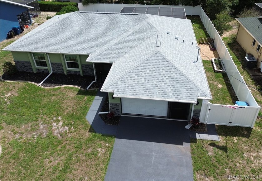 Come &amp; see this well-cared-for home in a peaceful Spring Hill - photo 2