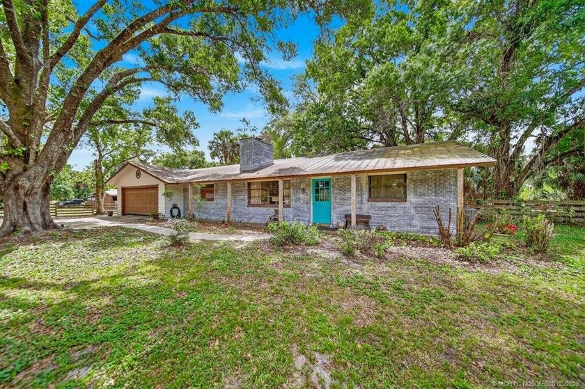 Rare 5-acre equestrian property in desirable Palm City Farms - photo 9