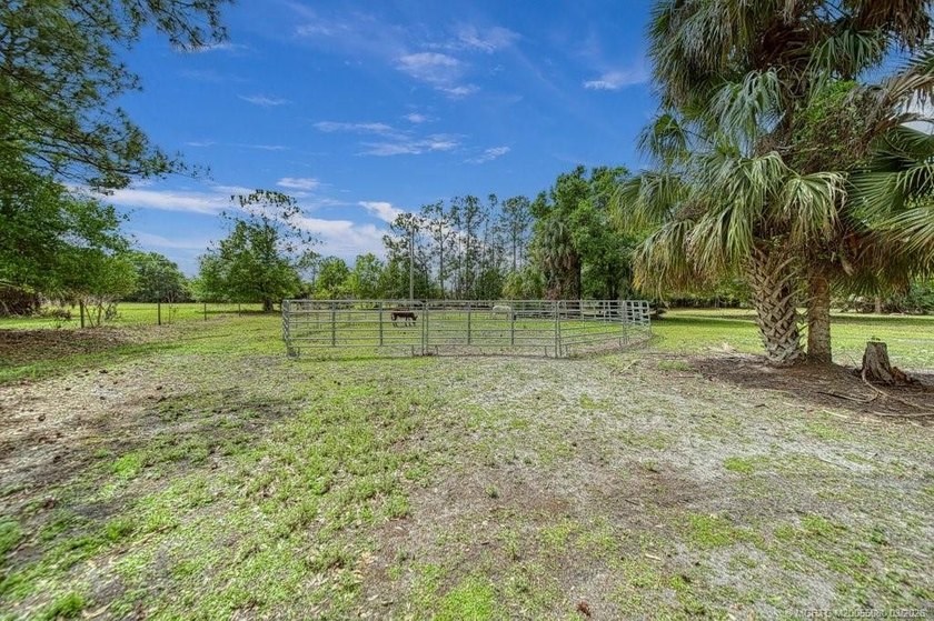 Rare 5-acre equestrian property in desirable Palm City Farms - photo 10