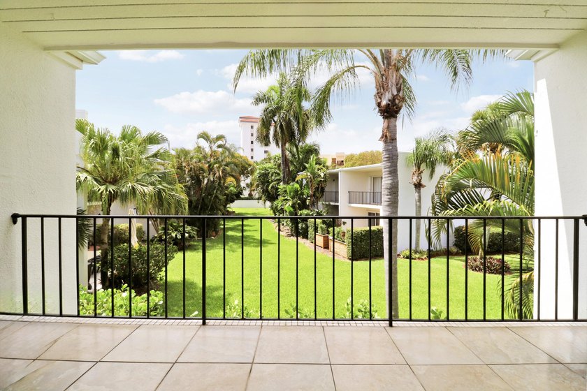Fully renovated, move-in ready home located in the - photo 29