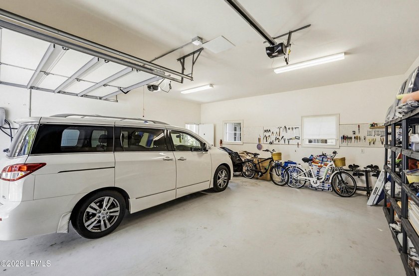 Luxury Lady's Island condominium in the highly sought-after - photo 42