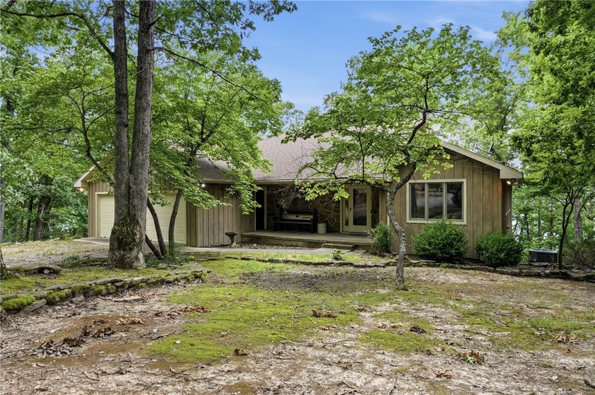 Discover an exceptional single-family residence in the quiet and - photo 3