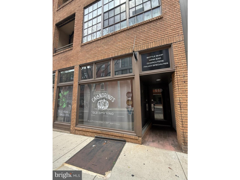 are opportunity to own a 2-bedroom + den residence at The - photo 18