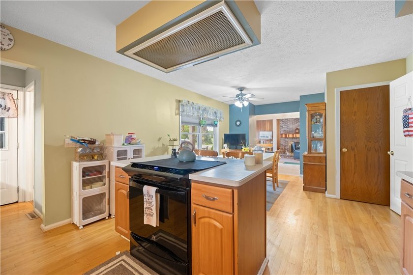 Nestled on a 1.34-acre lot in Webster, this spacious 5-bedroom - photo 11