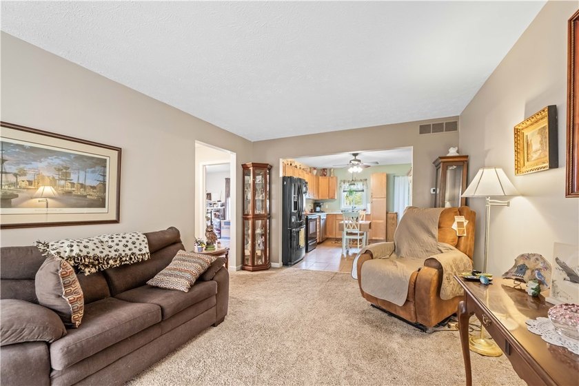 Nestled on a 1.34-acre lot in Webster, this spacious 5-bedroom - photo 16