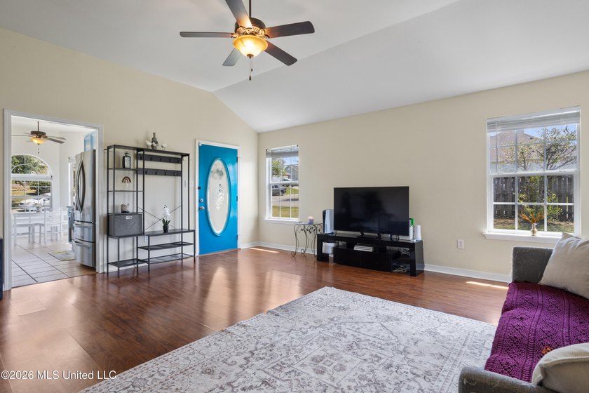 Welcome home to this charming 3-bedroom home offering comfort - photo 6