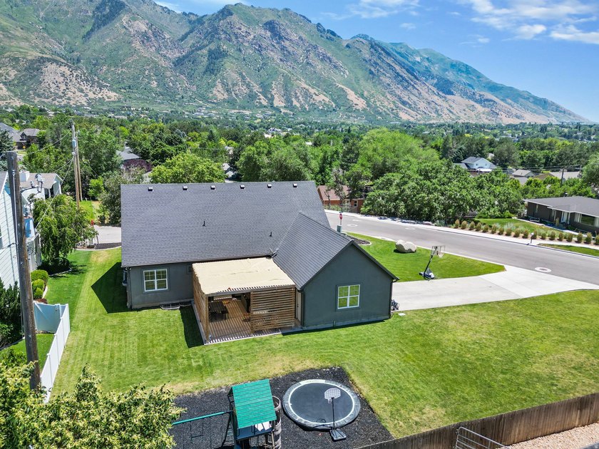 Located in the heart of Alpine, this home combines updated - photo 48