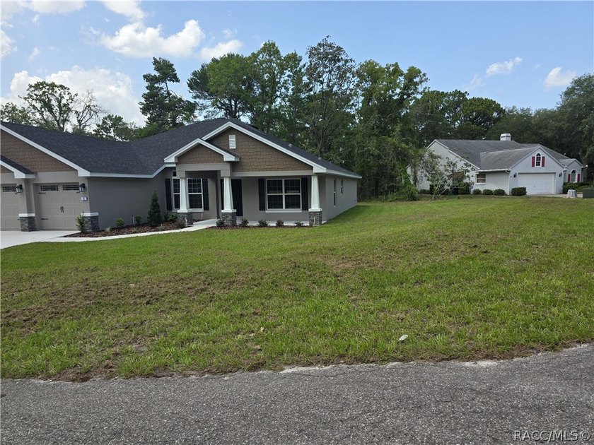 This lovely 2508 square foot home with a Craftsman elevation is - photo 3