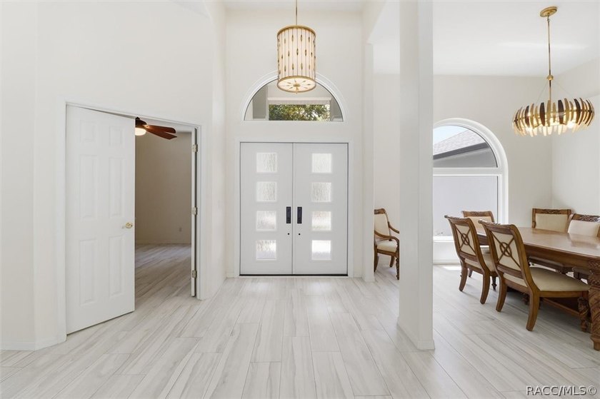 *$10,000 buyer's credit at closing with acceptable offer* - photo 6