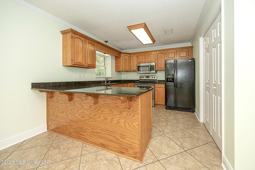 Move right in and start enjoying all that Ocean Springs has to - photo 15