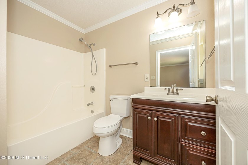 Move right in and start enjoying all that Ocean Springs has to - photo 31