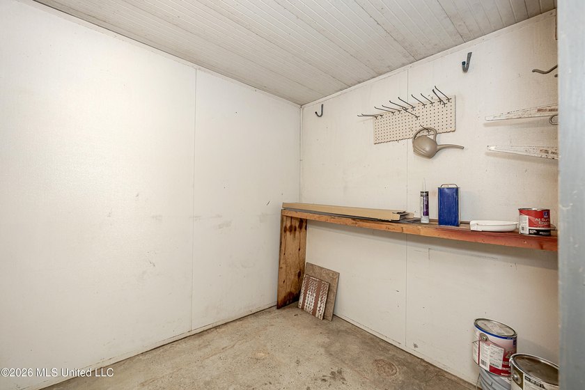 Move right in and start enjoying all that Ocean Springs has to - photo 36