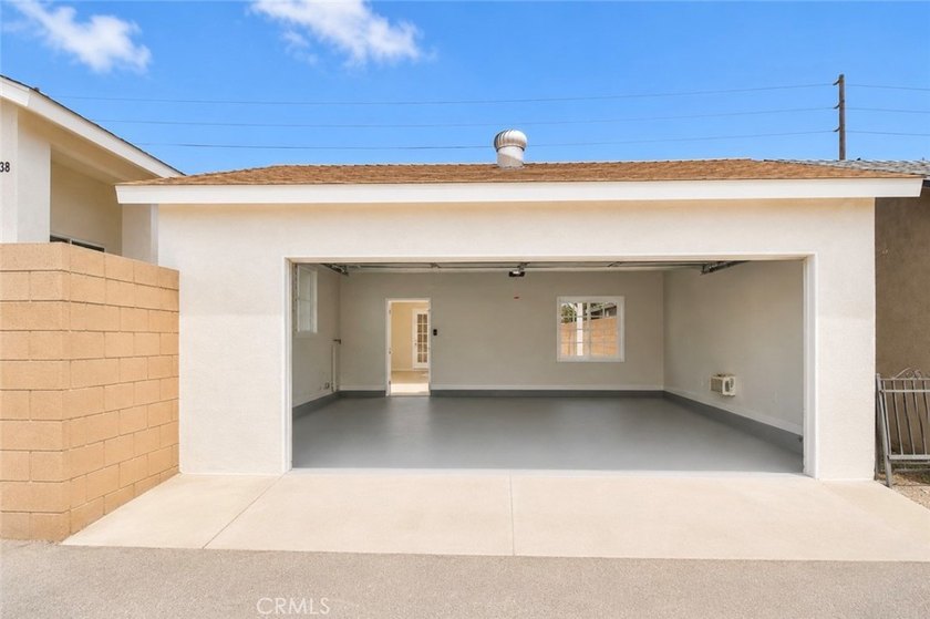 Beautifully updated property featuring a 4-bedroom, 2-bath main - photo 4